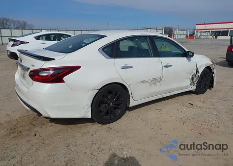 2017 Nissan Altima 2.5 Sr z USA, uszkodzony, nr VIN 1N4AL3AP9HC470083